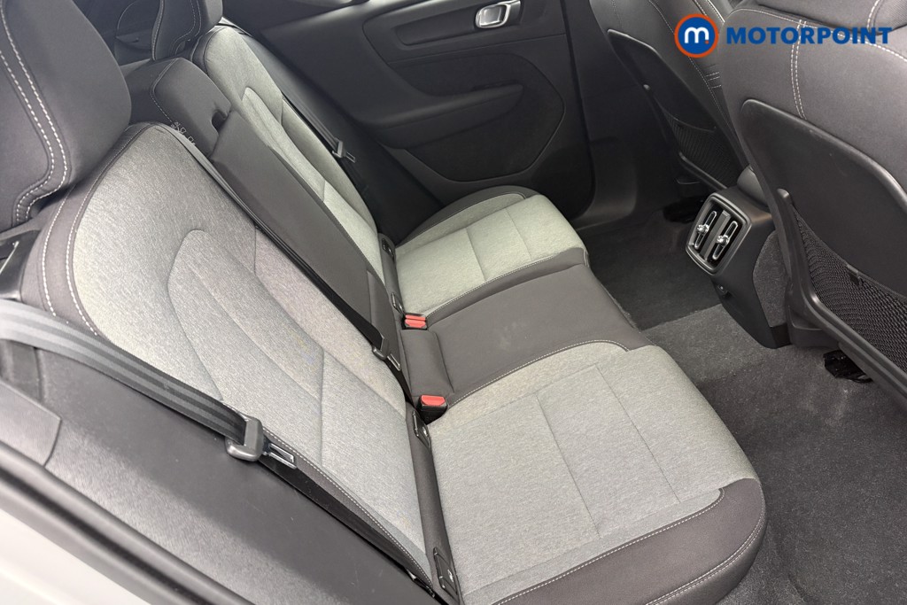 Volvo Xc40 Core Automatic Petrol SUV - Stock Number (1604785) - 23rd supplementary image