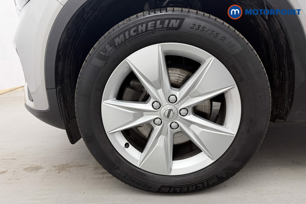 Volvo Xc40 Core Automatic Petrol SUV - Stock Number (1604785) - 29th supplementary image