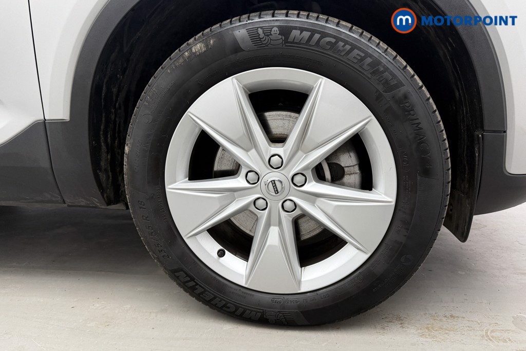 Volvo Xc40 Core Automatic Petrol SUV - Stock Number (1604785) - 32nd supplementary image