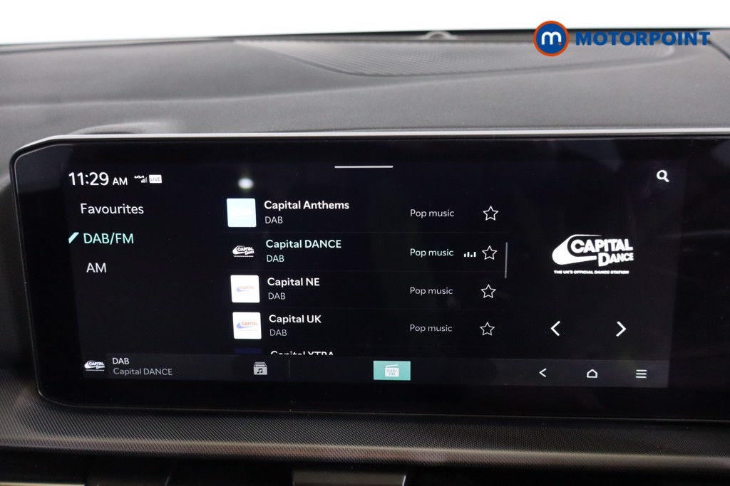 KIA Sportage Pure Automatic Petrol-Electric Hybrid SUV - Stock Number (1605009) - 8th supplementary image