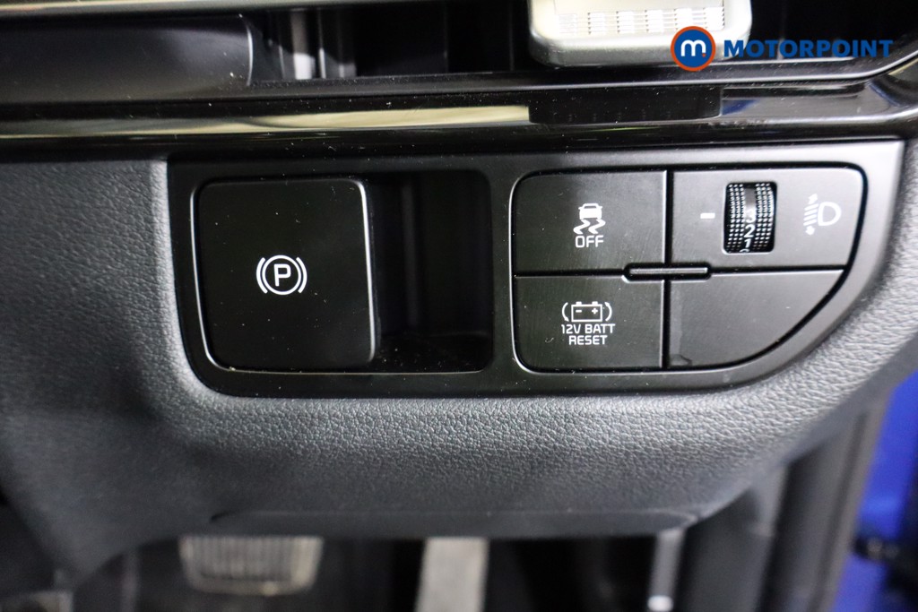 KIA Sportage Pure Automatic Petrol-Electric Hybrid SUV - Stock Number (1605009) - 16th supplementary image