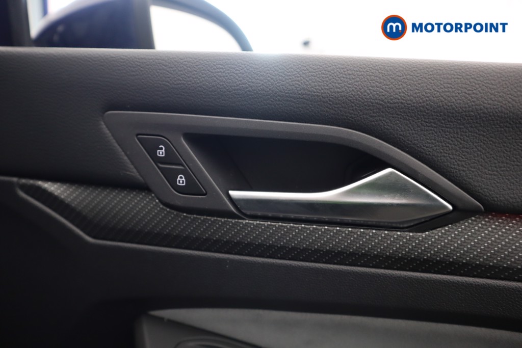 Volkswagen Golf R-Line Automatic Petrol Estate - Stock Number (1605749) - 21st supplementary image