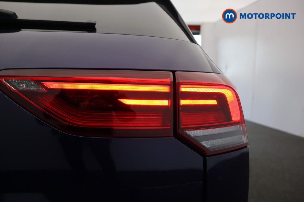 Volkswagen Golf R-Line Automatic Petrol Estate - Stock Number (1605749) - 30th supplementary image