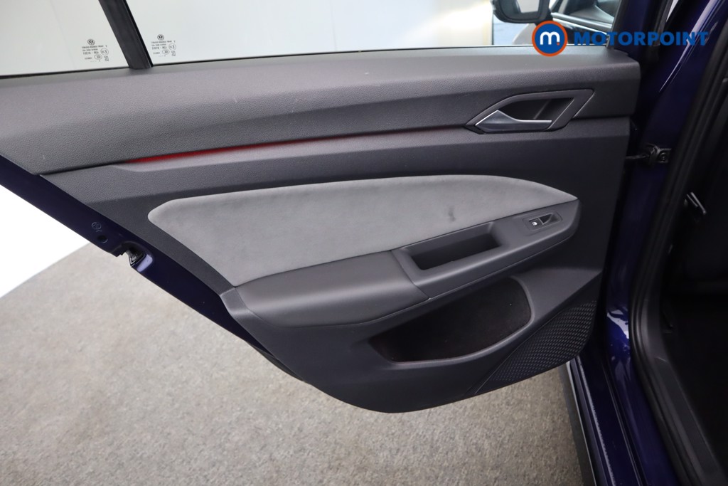 Volkswagen Golf R-Line Automatic Petrol Estate - Stock Number (1605749) - 33rd supplementary image