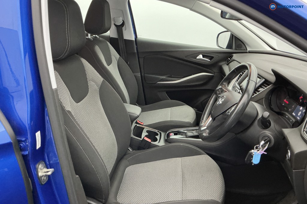 Vauxhall Grandland X Se Premium Automatic Diesel SUV - Stock Number (1594407) - 6th supplementary image