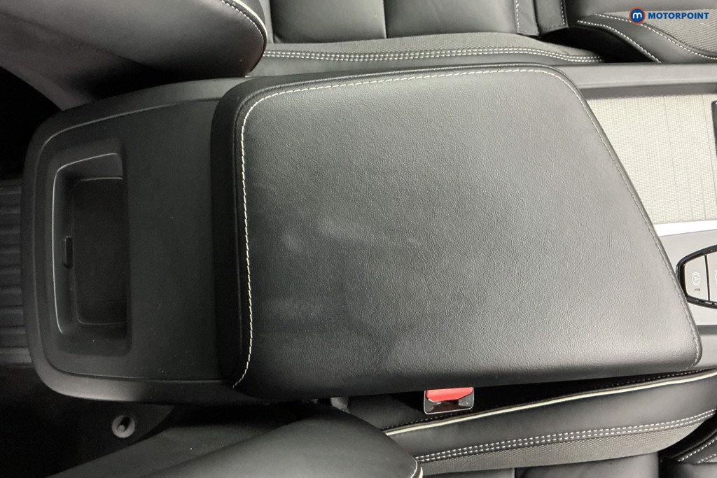 Volvo Xc60 R Design Pro Automatic Petrol Plug-In Hybrid SUV - Stock Number (1595609) - 14th supplementary image