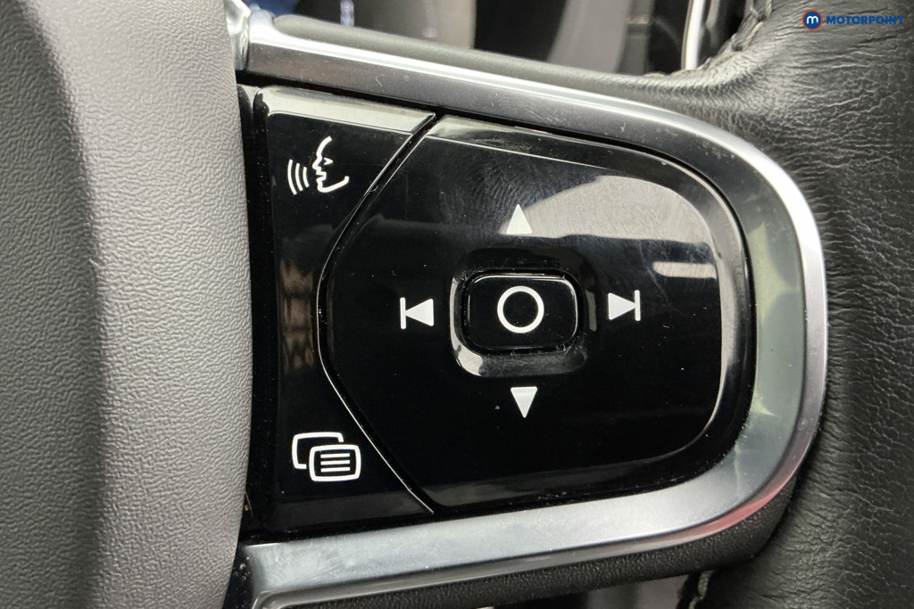 Volvo Xc60 R Design Pro Automatic Petrol Plug-In Hybrid SUV - Stock Number (1595609) - 20th supplementary image