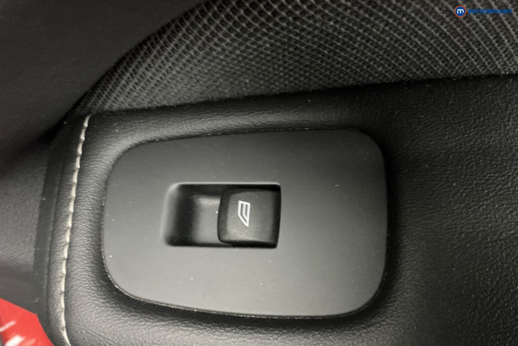 Volvo Xc60 R Design Pro Automatic Petrol Plug-In Hybrid SUV - Stock Number (1595609) - 29th supplementary image