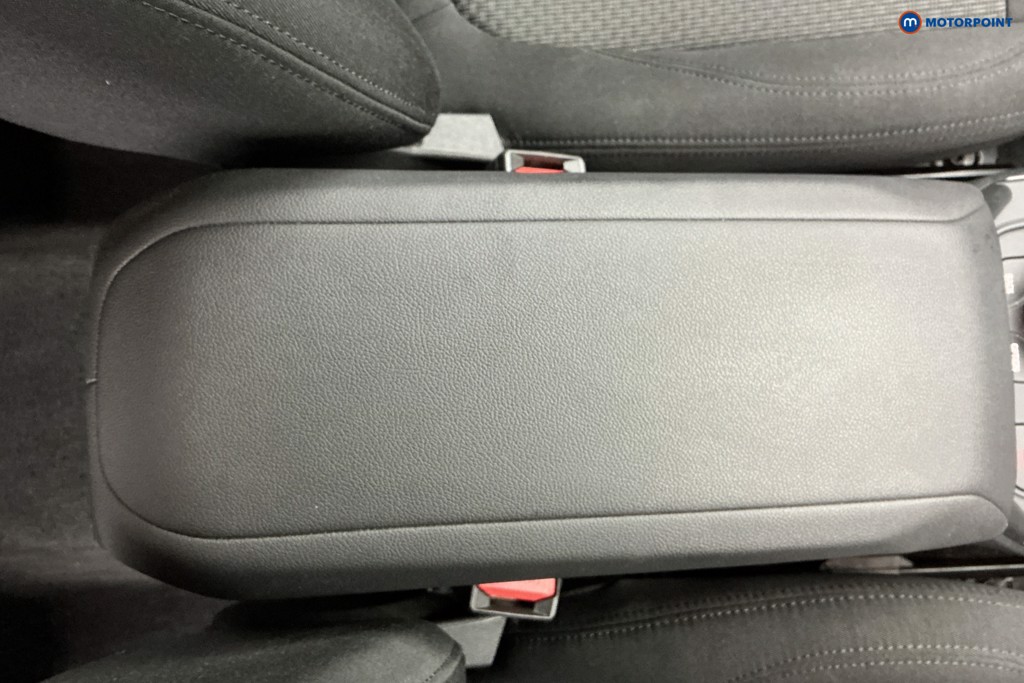 BMW 1 Series SE Manual Diesel Hatchback - Stock Number (1603286) - 15th supplementary image