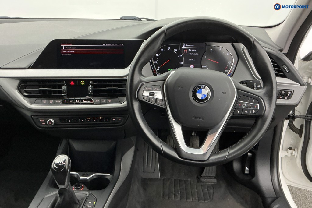 BMW 1 Series SE Manual Diesel Hatchback - Stock Number (1603286) - 1st supplementary image