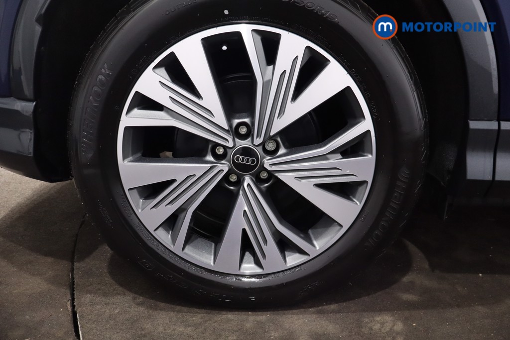 Audi Q4 Sport Automatic Electric SUV - Stock Number (1604511) - 9th supplementary image