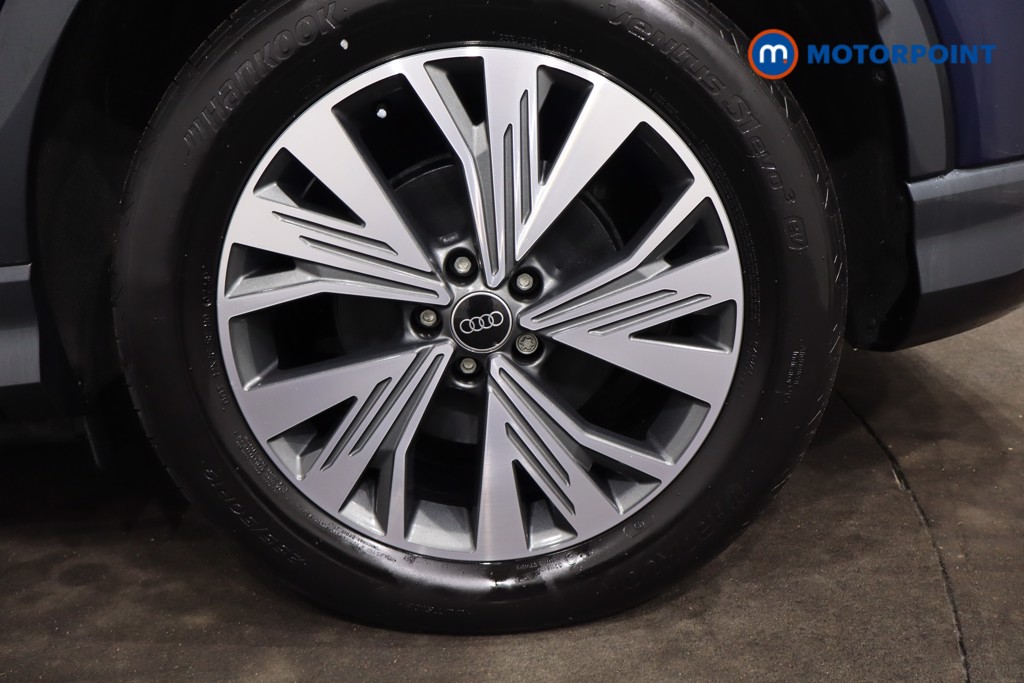 Audi Q4 Sport Automatic Electric SUV - Stock Number (1604511) - 12th supplementary image