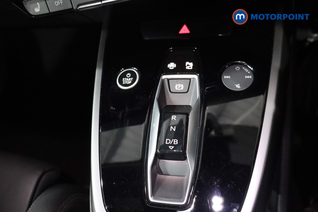 Audi Q4 Sport Automatic Electric SUV - Stock Number (1604511) - 17th supplementary image