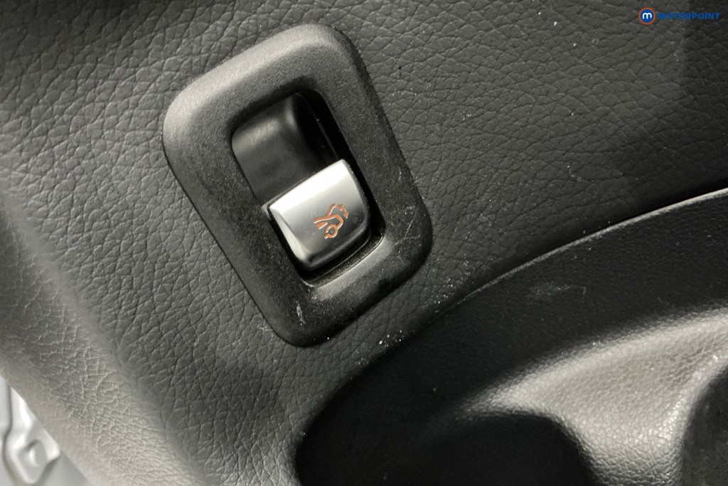 Mercedes-Benz EQC Amg Line Automatic Electric SUV - Stock Number (1604862) - 26th supplementary image