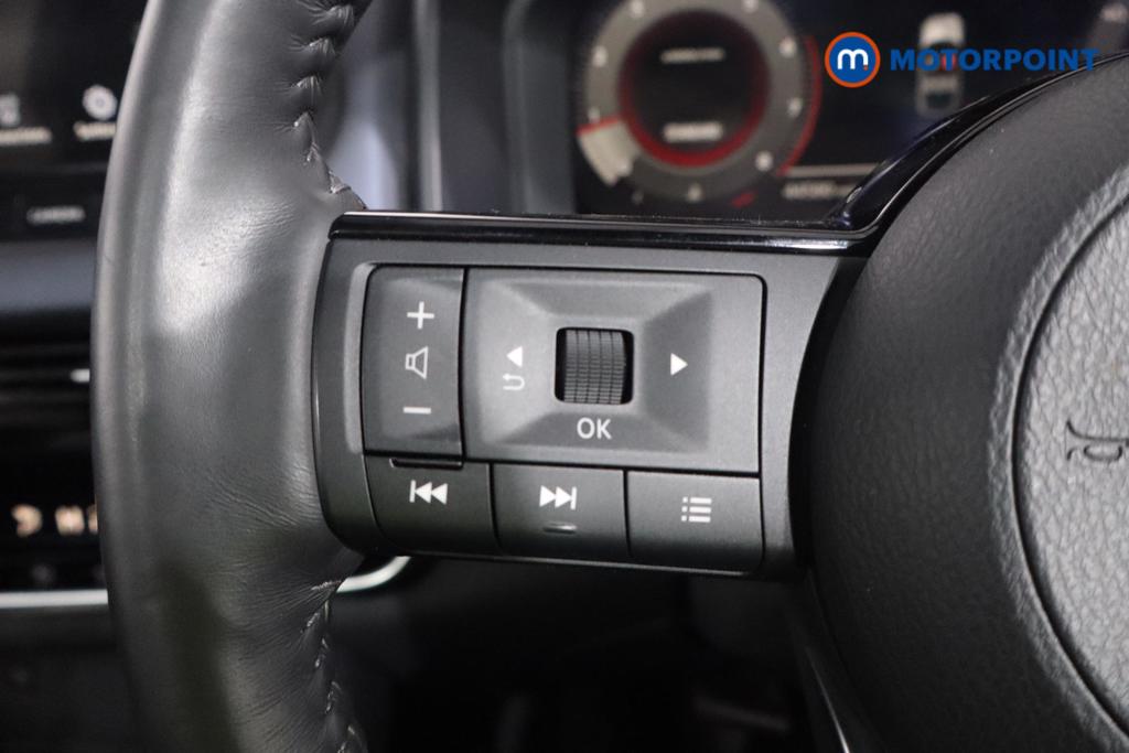 Nissan Qashqai Tekna Manual Petrol SUV - Stock Number (1582542) - 6th supplementary image