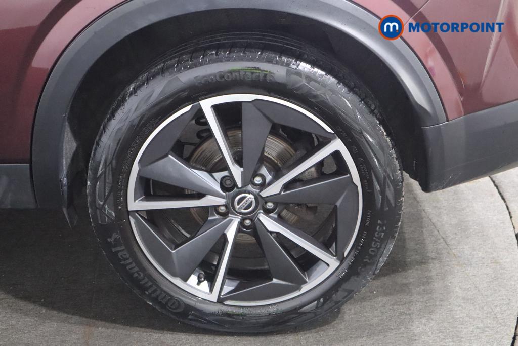 Nissan Qashqai Tekna Manual Petrol SUV - Stock Number (1582542) - 22nd supplementary image