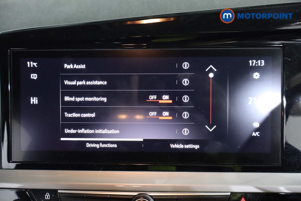 Vauxhall Grandland Ultimate Manual Petrol SUV - Stock Number (1590454) - 9th supplementary image