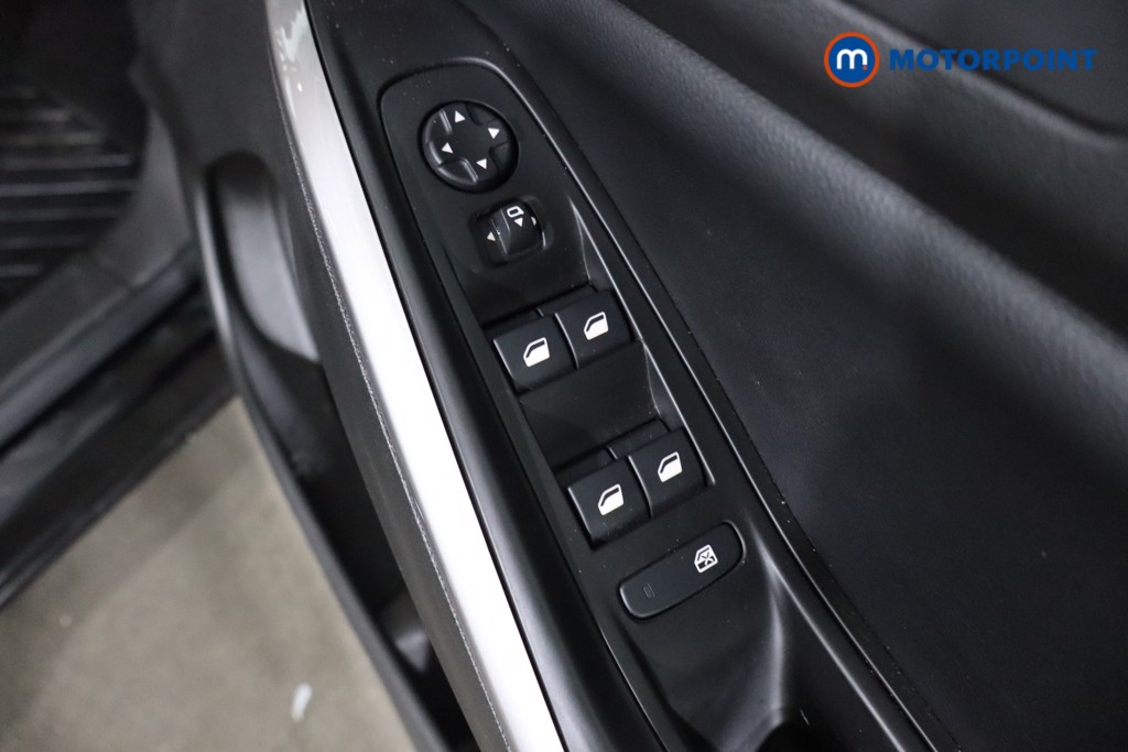 Vauxhall Grandland Ultimate Manual Petrol SUV - Stock Number (1590454) - 18th supplementary image