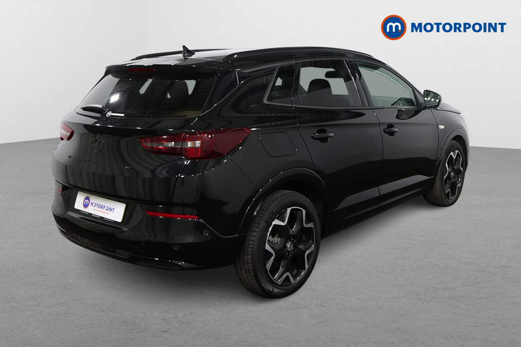 Vauxhall Grandland Ultimate Manual Petrol SUV - Stock Number (1590454) - Drivers side rear corner