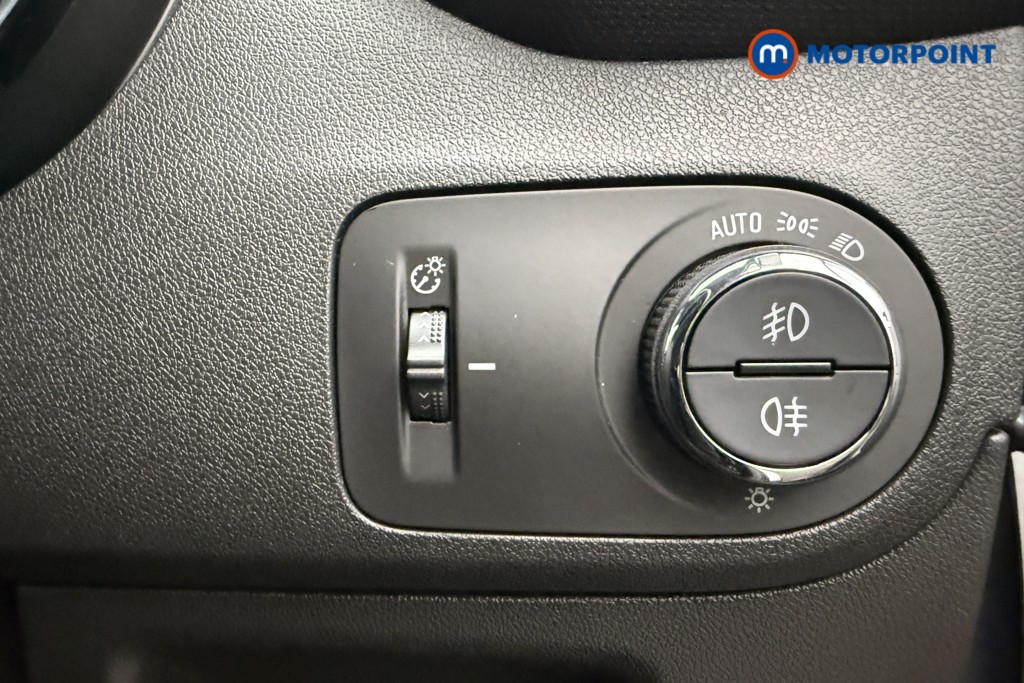 Vauxhall Crossland Ultimate Manual Diesel SUV - Stock Number (1592086) - 17th supplementary image