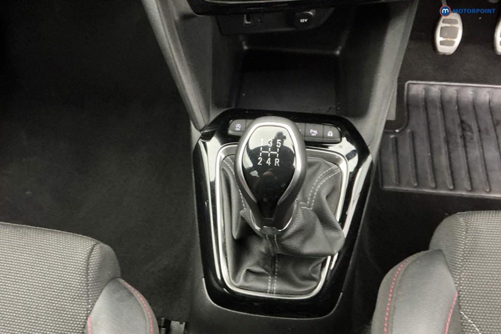 Vauxhall Corsa GS Manual Petrol Hatchback - Stock Number (1596369) - 17th supplementary image