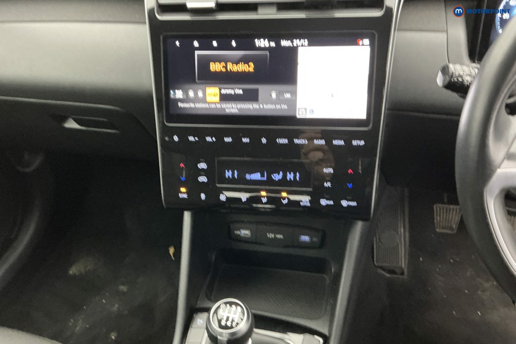 Hyundai Tucson Se Connect Manual Petrol SUV - Stock Number (1596519) - 19th supplementary image