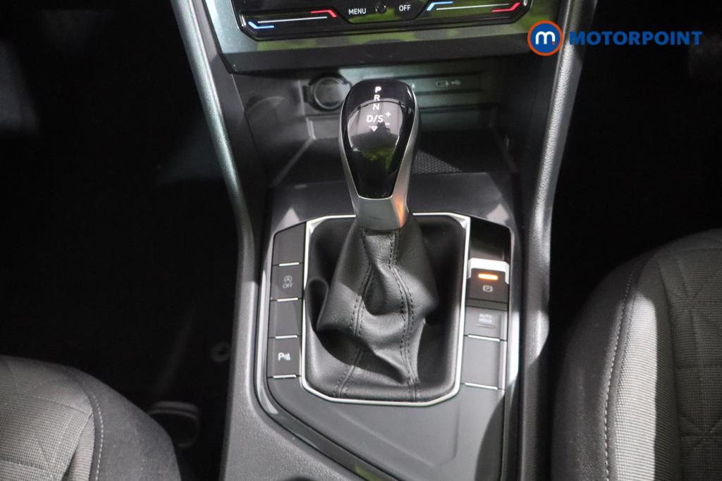 Volkswagen Tiguan Life Automatic Petrol SUV - Stock Number (1598637) - 3rd supplementary image