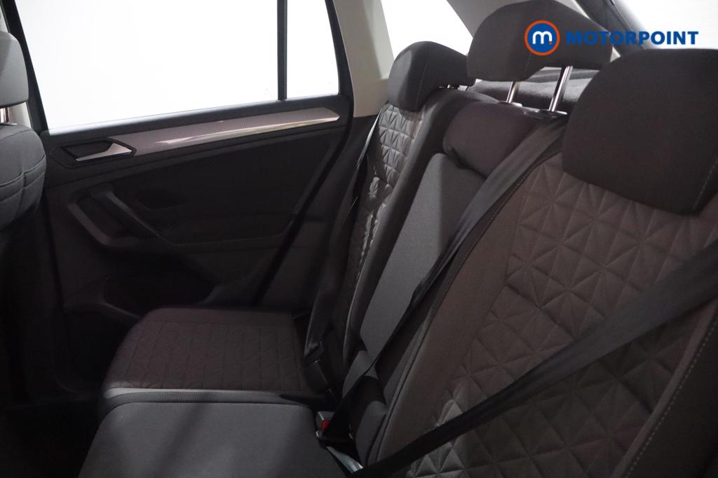 Volkswagen Tiguan Life Automatic Petrol SUV - Stock Number (1598637) - 15th supplementary image