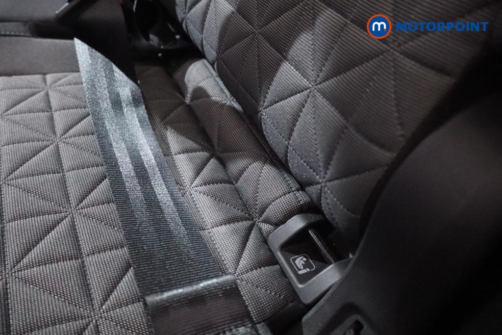 Volkswagen Tiguan Life Automatic Petrol SUV - Stock Number (1598637) - 16th supplementary image