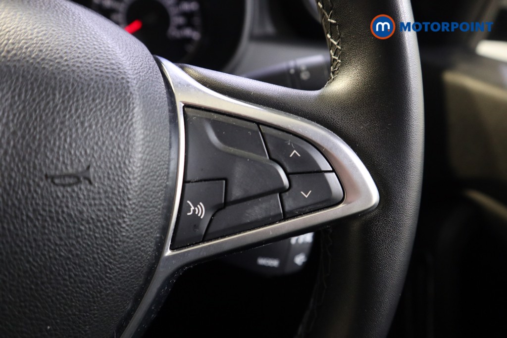 Dacia Duster Prestige Manual Petrol SUV - Stock Number (1598834) - 4th supplementary image