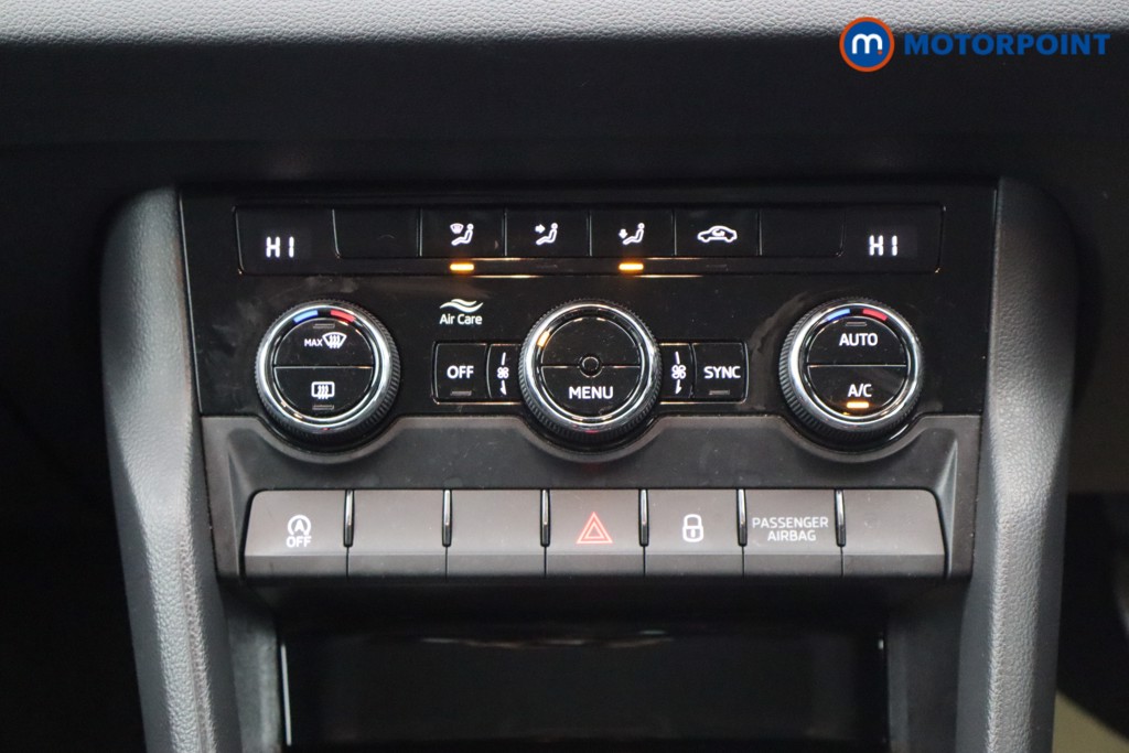 Skoda Karoq Se Drive Manual Petrol SUV - Stock Number (1599338) - 3rd supplementary image