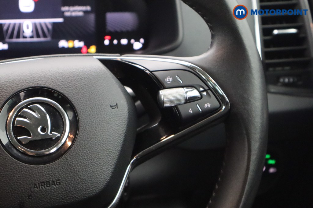 Skoda Karoq Se Drive Manual Petrol SUV - Stock Number (1599338) - 7th supplementary image