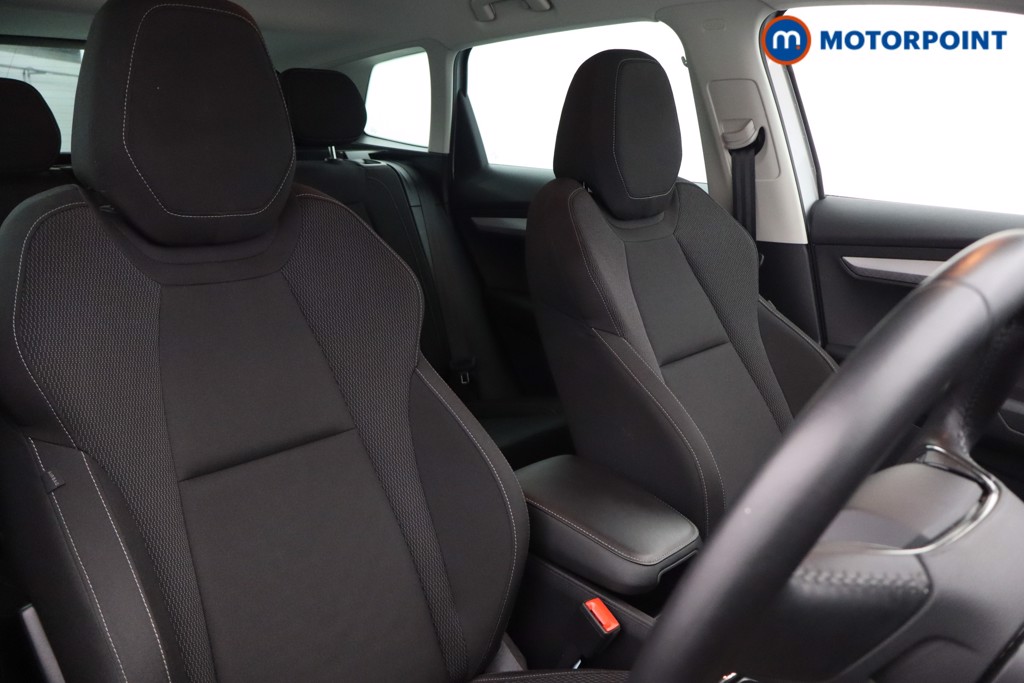 Skoda Karoq Se Drive Manual Petrol SUV - Stock Number (1599338) - 12th supplementary image