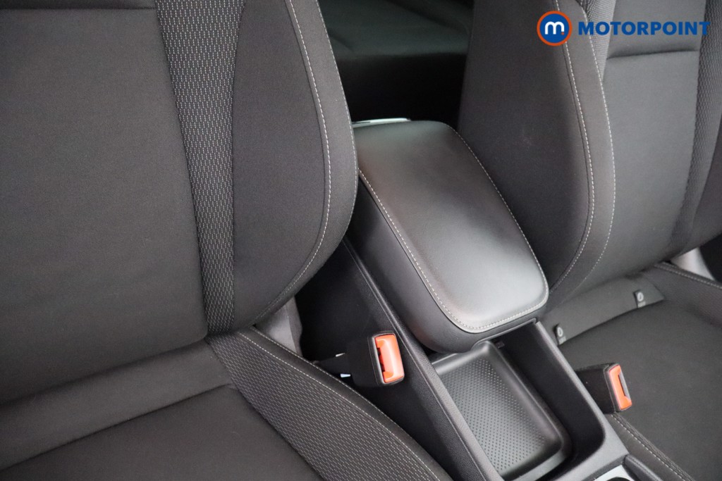 Skoda Karoq Se Drive Manual Petrol SUV - Stock Number (1599338) - 14th supplementary image