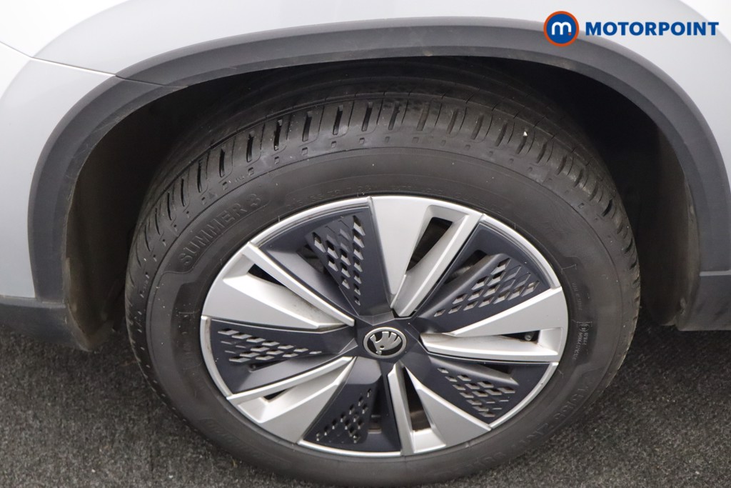 Skoda Karoq Se Drive Manual Petrol SUV - Stock Number (1599338) - 21st supplementary image