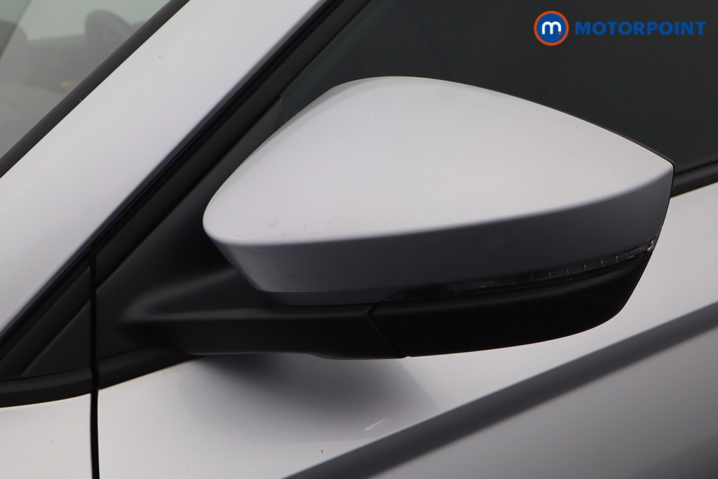 Skoda Karoq Se Drive Manual Petrol SUV - Stock Number (1599338) - 23rd supplementary image