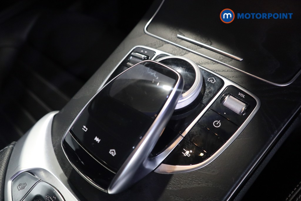 Mercedes-Benz C Class Amg Line Edition Premium Automatic Petrol Convertible - Stock Number (1599859) - 8th supplementary image