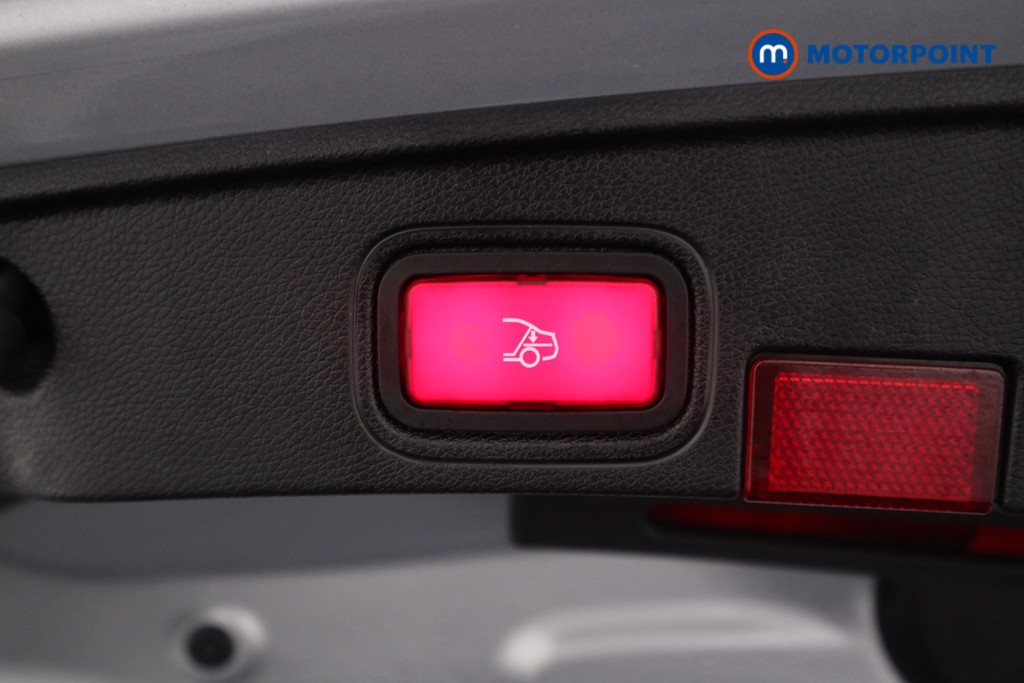 Mercedes-Benz C Class Amg Line Edition Premium Automatic Petrol Convertible - Stock Number (1599859) - 20th supplementary image