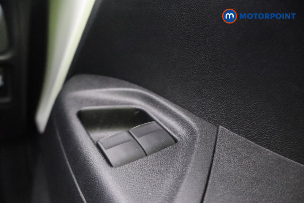 Toyota Aygo X-Press Manual Petrol Hatchback - Stock Number (1600404) - 11th supplementary image