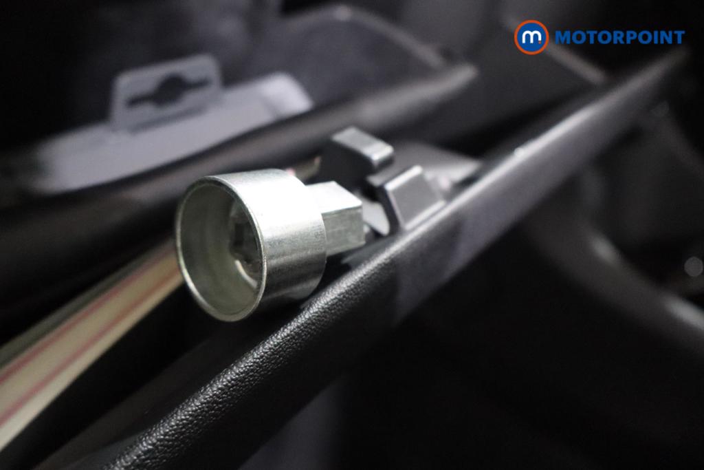 Toyota Aygo X-Press Manual Petrol Hatchback - Stock Number (1600404) - 13th supplementary image