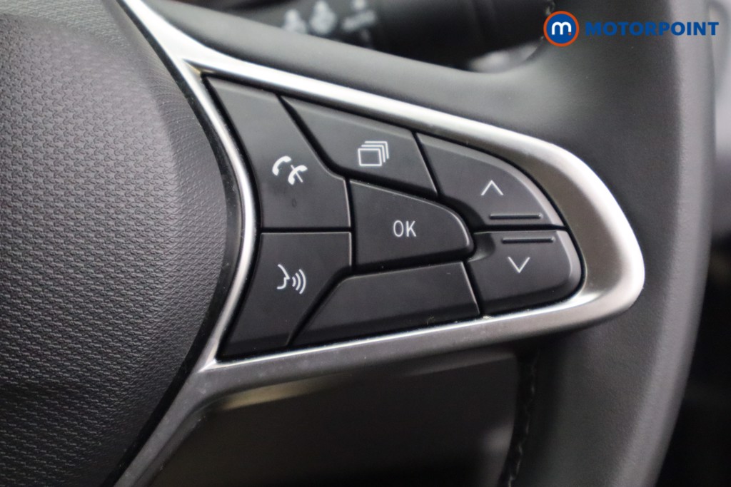 Renault Clio Evolution Manual Petrol Hatchback - Stock Number (1601232) - 8th supplementary image