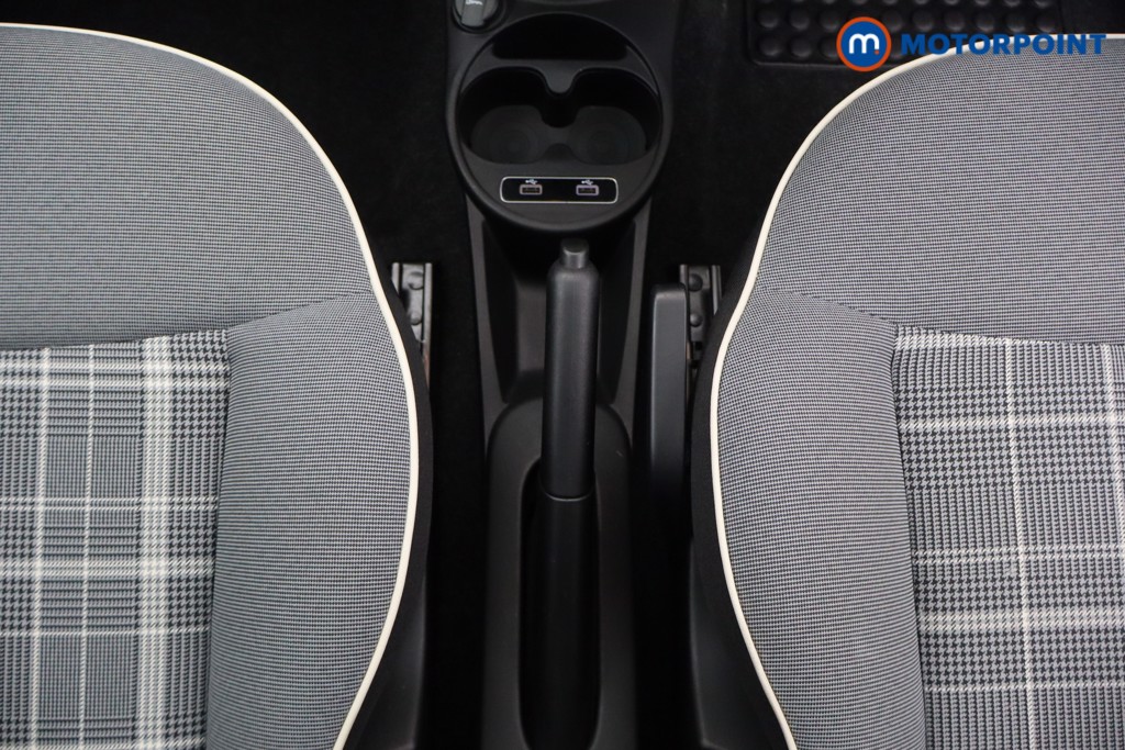 Fiat 500 Lounge Manual Petrol Hatchback - Stock Number (1601286) - 5th supplementary image