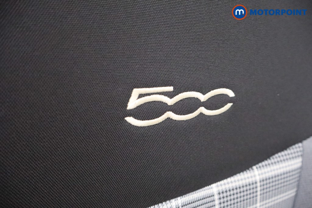 Fiat 500 Lounge Manual Petrol Hatchback - Stock Number (1601286) - 13th supplementary image