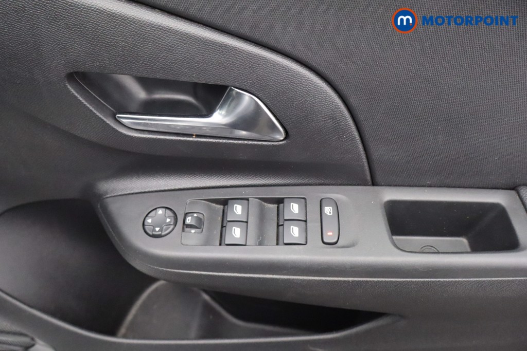 Vauxhall Corsa Design Manual Petrol Hatchback - Stock Number (1601309) - 12th supplementary image