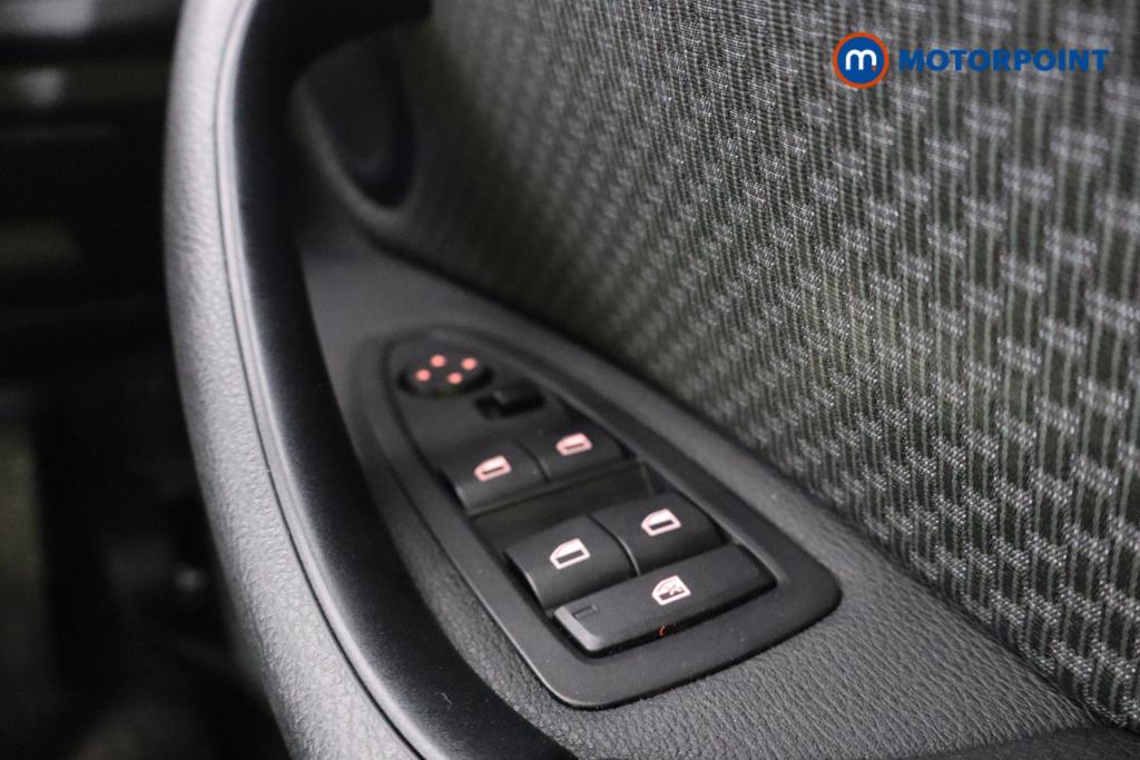 BMW X1 SE Manual Petrol SUV - Stock Number (1601697) - 11th supplementary image