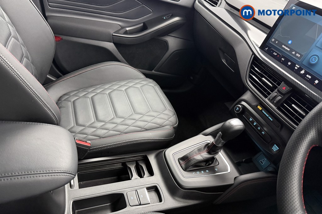 Ford Focus St-Line X Automatic Petrol Hatchback - Stock Number (1602005) - 14th supplementary image