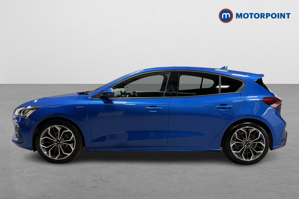 Ford Focus St-Line X Automatic Petrol Hatchback - Stock Number (1602005) - Passenger side