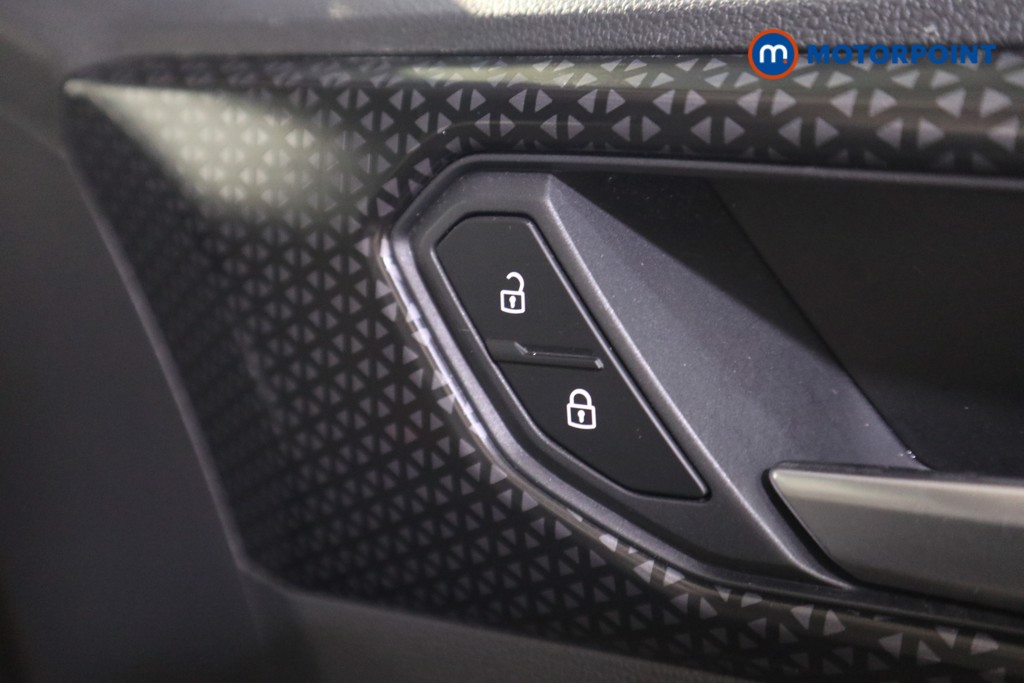 Volkswagen T-Cross SEL Automatic Petrol SUV - Stock Number (1602072) - 10th supplementary image