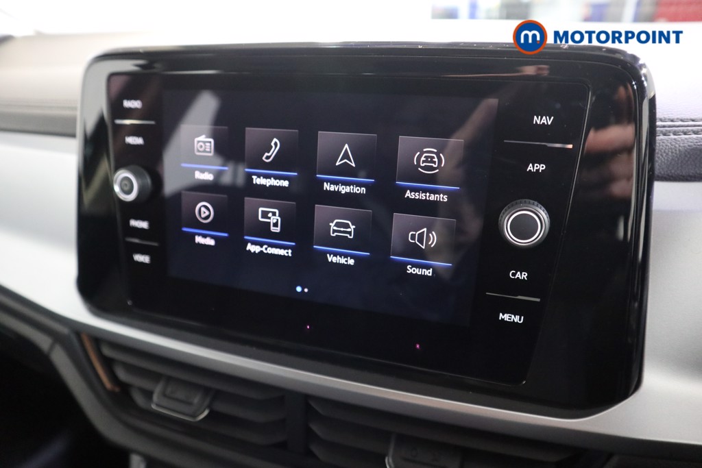 Volkswagen T-Roc Life Manual Petrol SUV - Stock Number (1602147) - 6th supplementary image