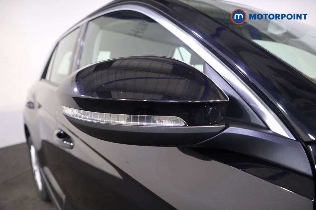 Volkswagen T-Roc Life Manual Petrol SUV - Stock Number (1602147) - 28th supplementary image